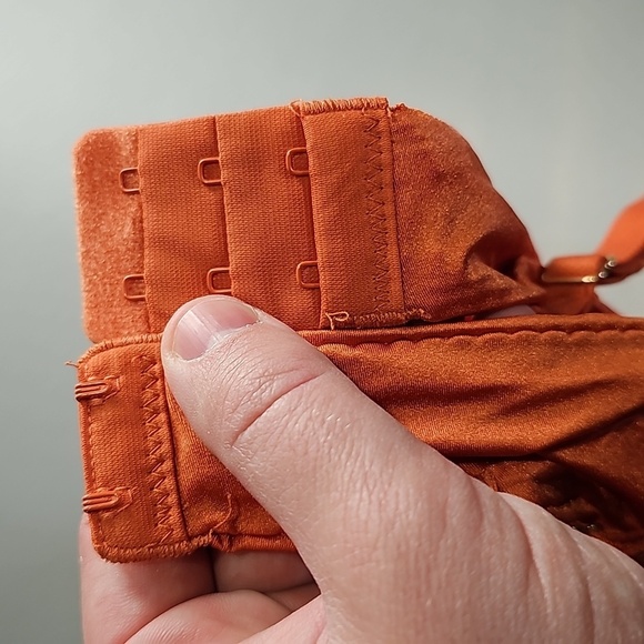 La Senza orange 36DD so free bra - Picture 4 of 7